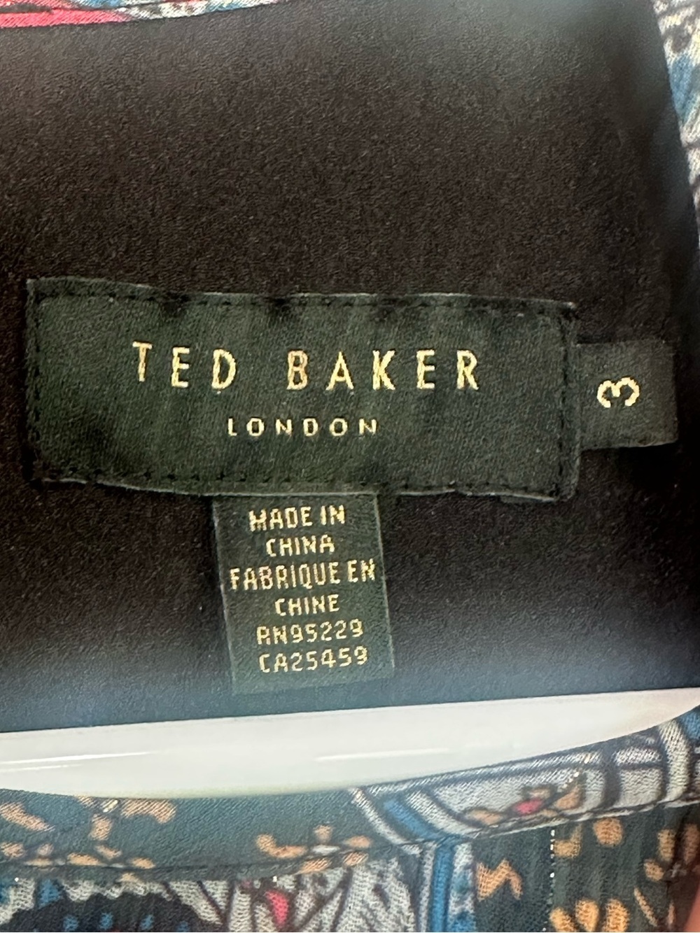 Ted Baker London Women's Beaatha Pleated Lined Paisley Print Top Sz 6/8 - Picture 9 of 15
